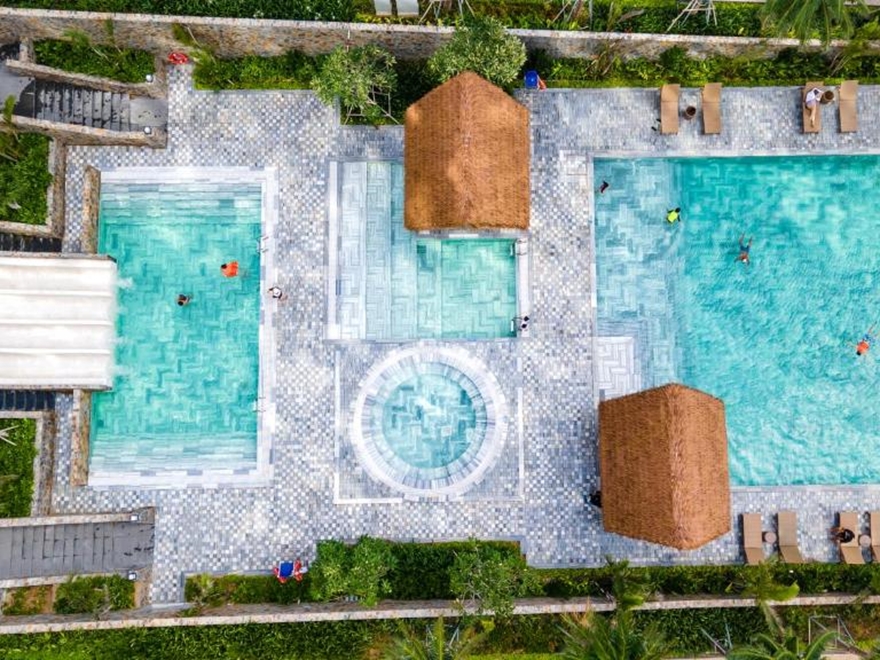 Combo 3N2Đ Xe & Lưu Trú Tại Mandala Chăm Bay Mũi Né 5* 